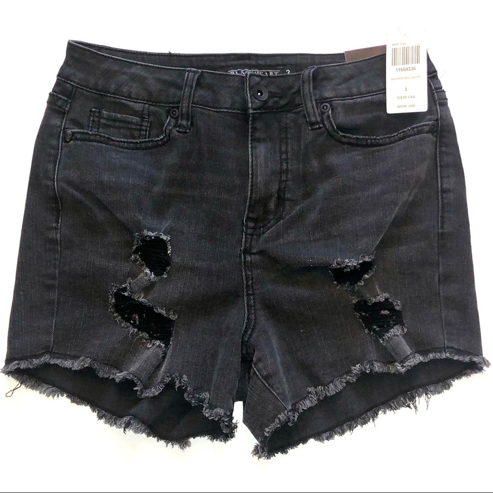 Blackheart High Rise Black Wash 3” Short